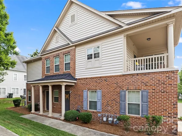 11123 Ascoli Pl, Charlotte, NC 28277
