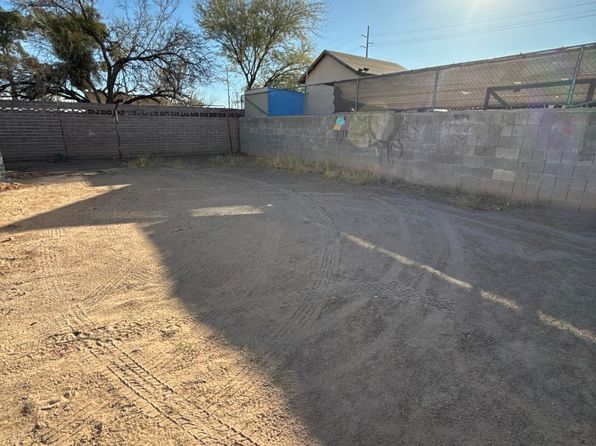 tucson-arizona-239066287 picture