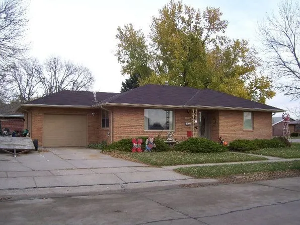 921 S Ash St, North Platte, NE 69101