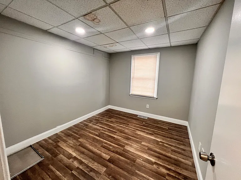 267 Center St — Photo 10