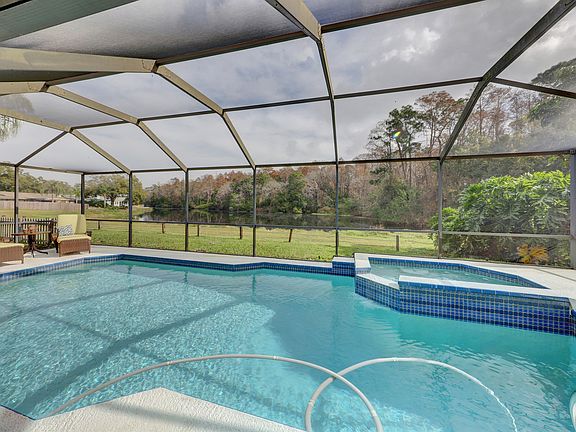 3rd image of 2513 Dogwood Ct