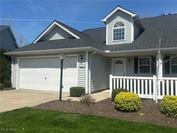 31022 Lily Ln, North Olmsted, OH 44070