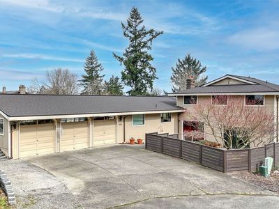 4120 S 243rd Place, Kent, WA, 98032