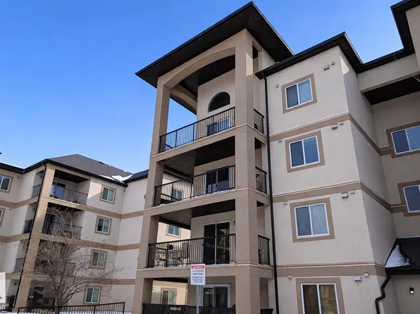 13111 140th Ave NW #324, Edmonton, AB T6V 0B1