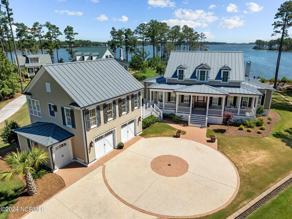 578 Homestead Road, Oriental, NC 28571