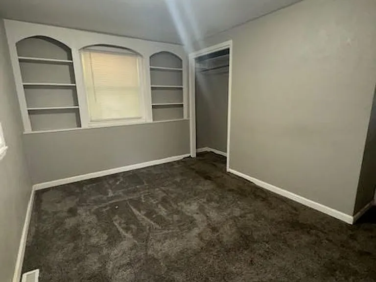 805 N Hudson Ave — Photo 5