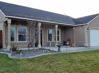 8811 W Clearwater Pl, Kennewick, WA 99336