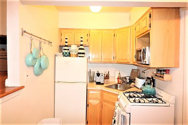 Rented by Oxford Property Group | media 21