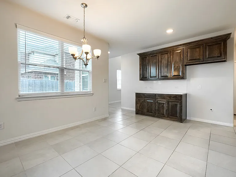 237 Teakwood Dr — Photo 8