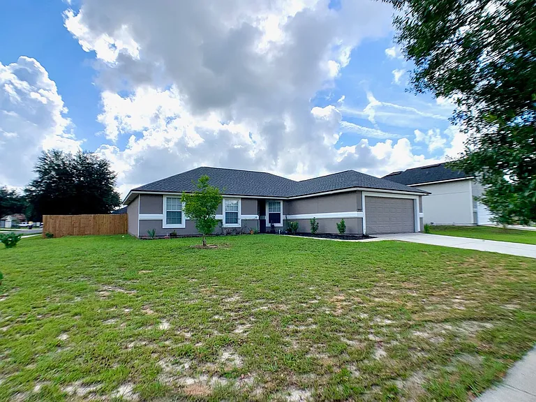 3201 Deer Creek Dr — Photo 3