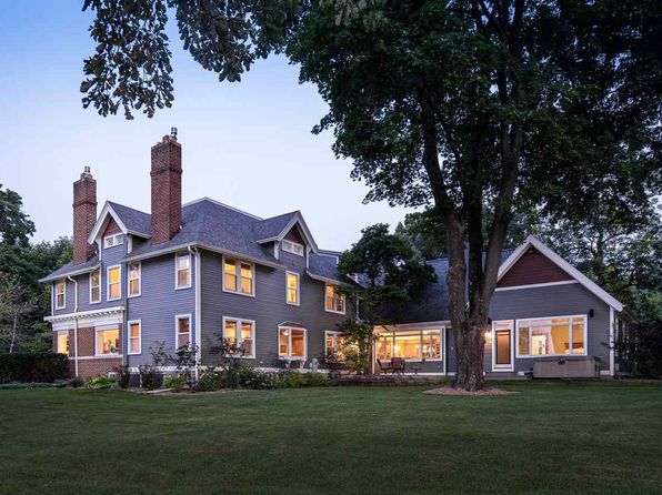 Waterfront Algoma Wi Waterfront Homes For Sale 37 Homes Zillow