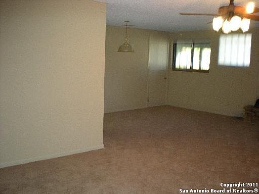 3rd image of 4127 Lost Trl