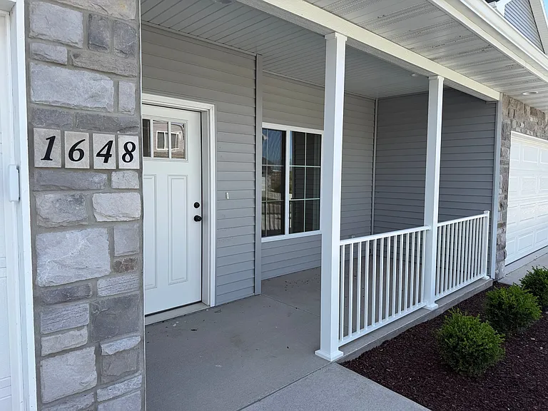 1648 Aspen Ct — Photo 6