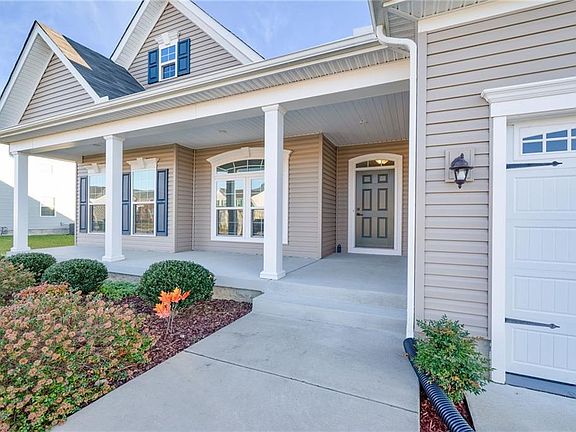 5th image of 561 Oliver Way