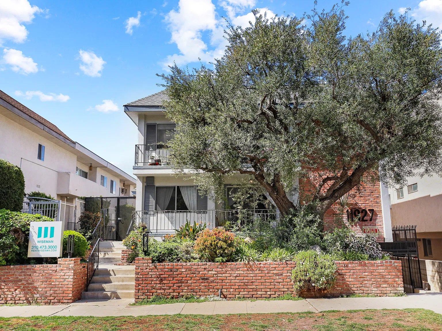 Kiowa Olive By Wiseman — Photo 1