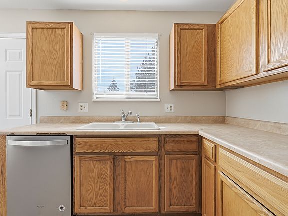 5th image of 17902 E Princeton Pl