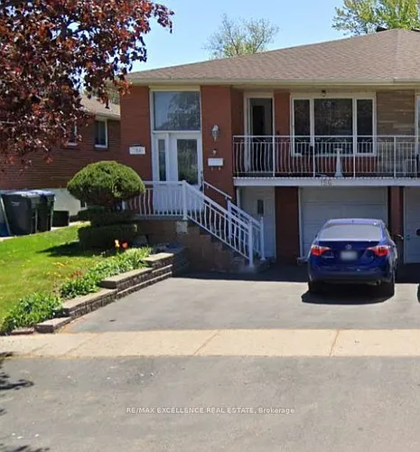 156 Voltarie Cres #UPPER Photo 1