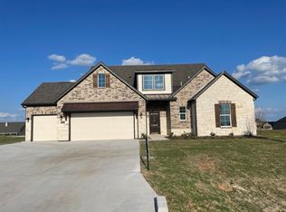 147 Spicewood Trl, Rhome, TX 76078