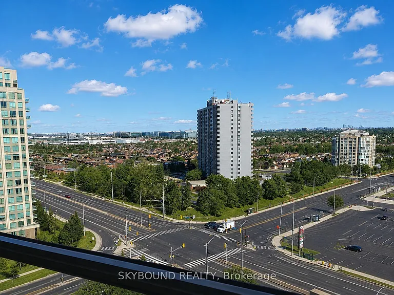 1360 Rathburn Rd E #1705 — Photo 32