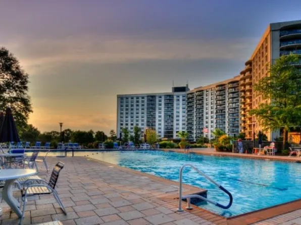 2 Claridge Dr. 7FW #7FW, Verona Twp., NJ 07044