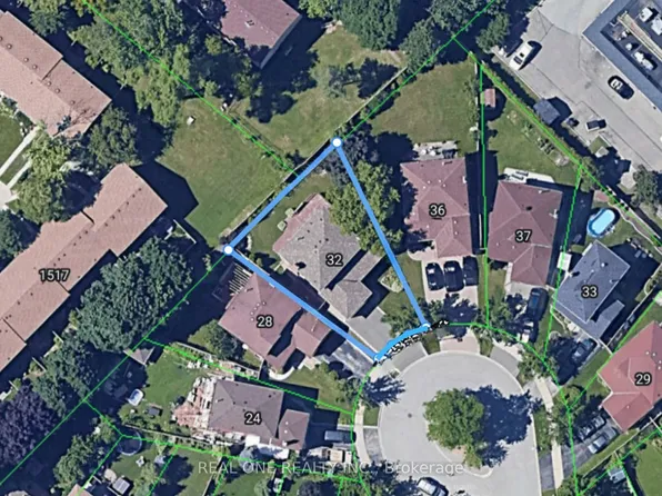 32 Roslo Ct, Oakville, ON L6H 4S1