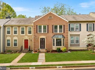 12541 Alder Woods Dr, Fairfax, VA 22033