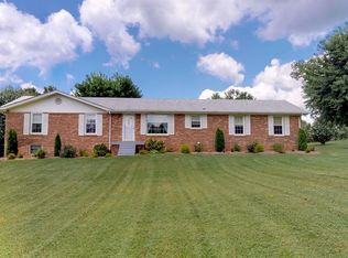 3042 New Hall Rd, Greenbrier, TN 37073