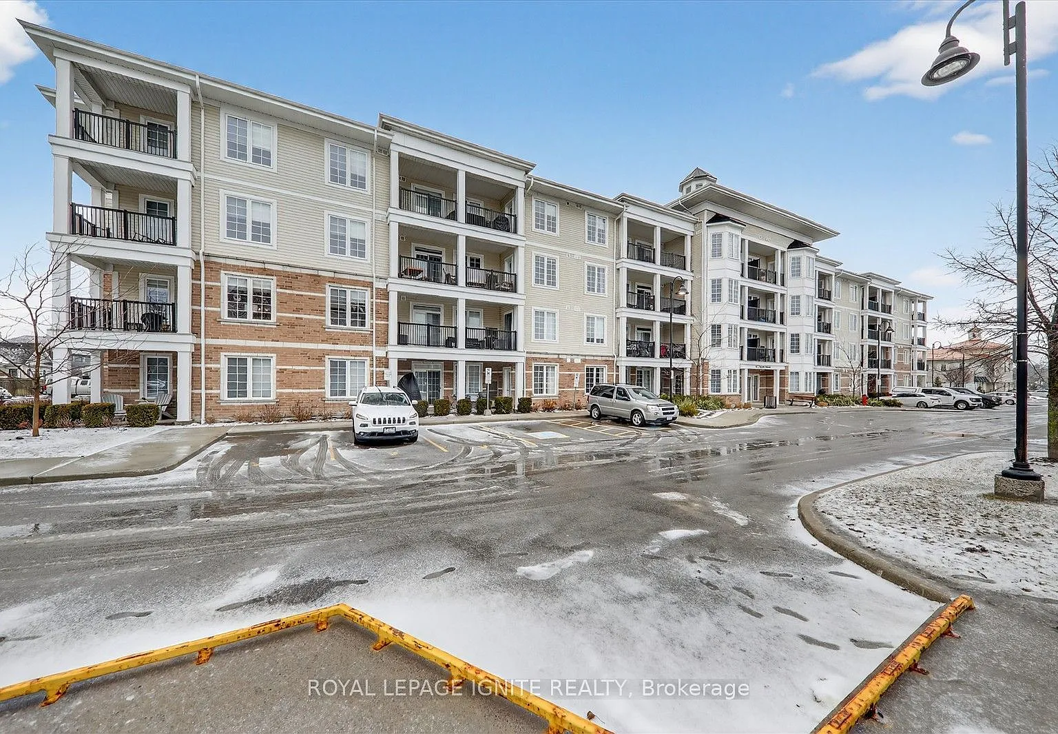 2 bed, $2,200 — Photo 3