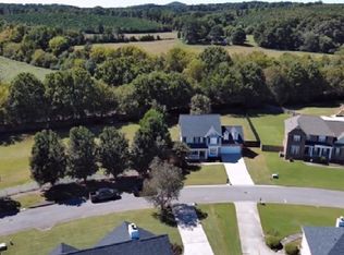 31 Berkshire Dr NW, Cartersville, GA 30120