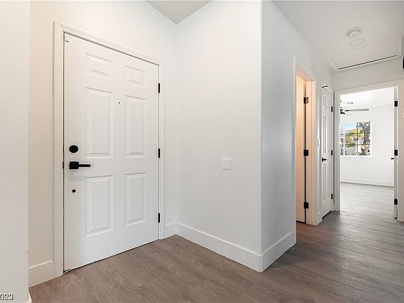 5th image of 351 River Glider Ave
