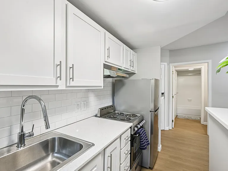 Flats at 87Ten — Photo 25