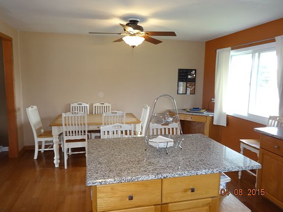 5th image of 613 N Ashbury Ave