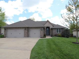 650 N Rockingham Ave, Nixa, MO 65714