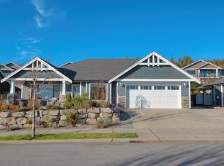 5537 Peregrine Cres, Sechelt, BC V7Z 0V5