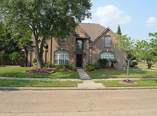 6802 Crystal Point Dr, Katy, TX 77449