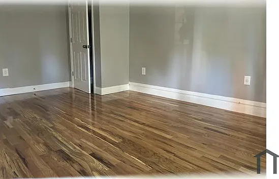 2100 Mapes Ave #1 — Photo 2