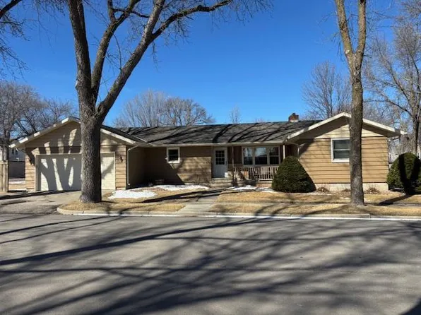 250 Mason Ave, Maynard, MN 56260