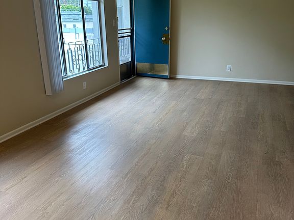 5th image of 1314 20th St APT 5
