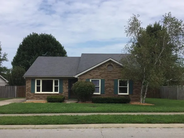 242 Chestnut Ln, Versailles, KY 40383