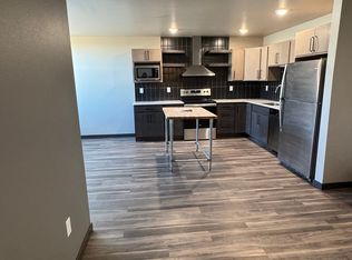 226 E Greenfield Ln #A-210, Bismarck, ND 58503