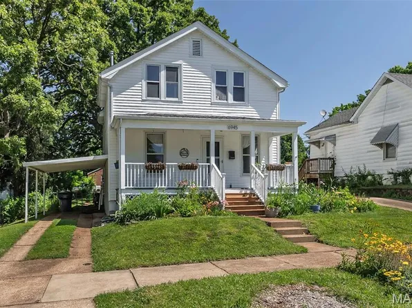 6945 Lindenwood Pl, Saint Louis, MO 63109