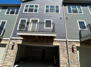 1828 S Quebec Way #201, Denver, CO 80231