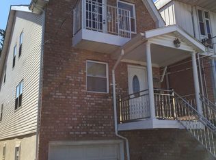 4039 Amundson Ave, Bronx, NY 10466