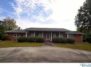 1702 Lakehill St NW, Cullman, AL 35055