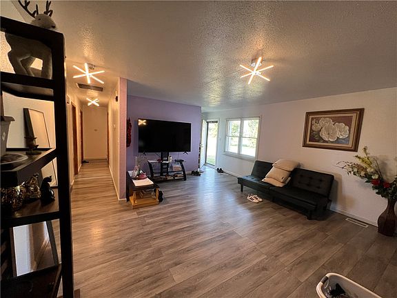 4th image of 12059 N 875th St