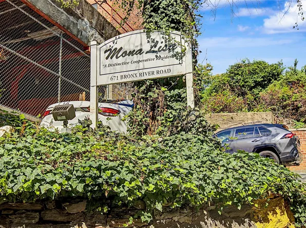 671 Bronx River Road #6k, Yonkers, NY 10704