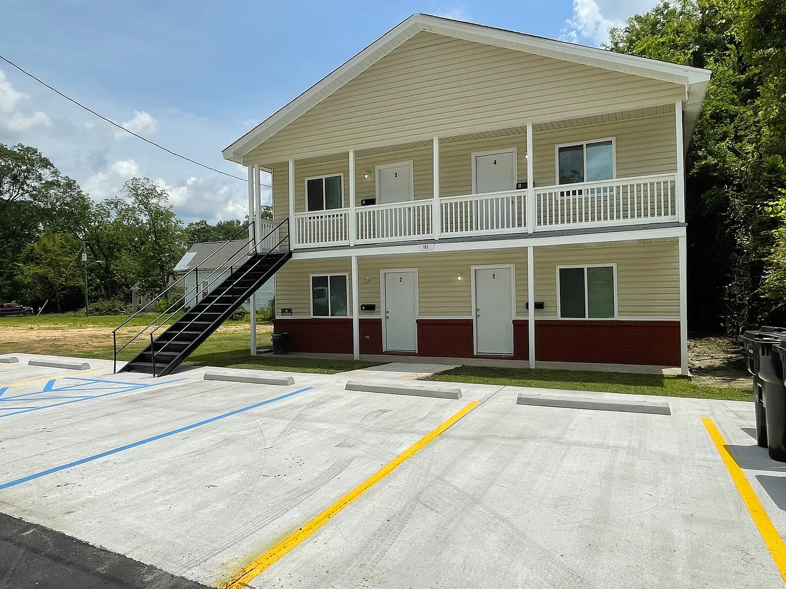 1 bed, 750 sqft, $925 — Photo 2