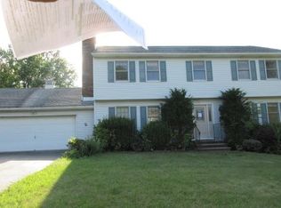 2 Bellvale Blvd, Warwick, NY 10990