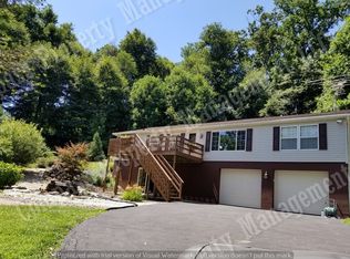 1548 May Post Office Rd, Quarryville, PA 17566