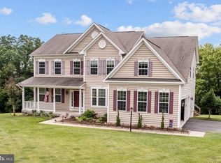 13174 Waterford View Ct, Lovettsville, VA